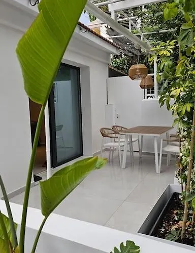 아파트 Mint Rhodes City