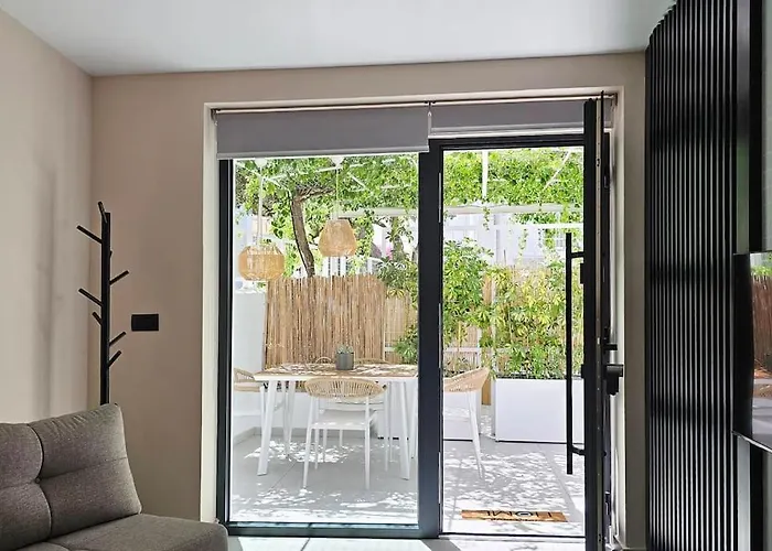 아파트 Mint Rhodes City